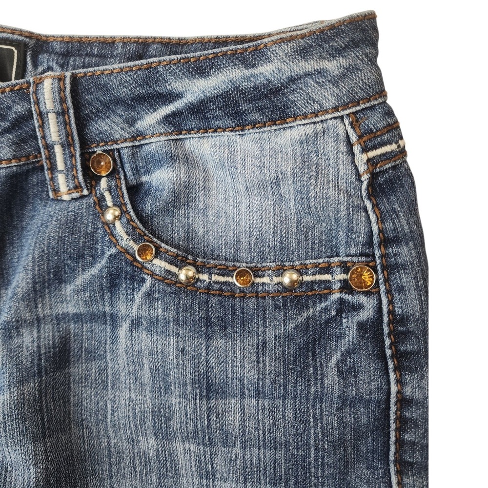 Cato Women's Denim Capris - Picture 5 of 14